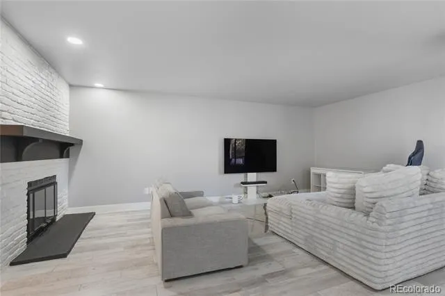 13950 E Oxford Place #B204 Aurora, CO 80014