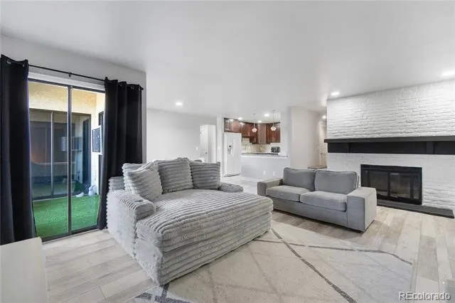 13950 E Oxford Place #B204 Aurora, CO 80014