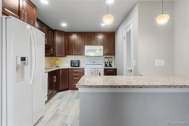 13950 E Oxford Place #B204 Aurora, CO 80014