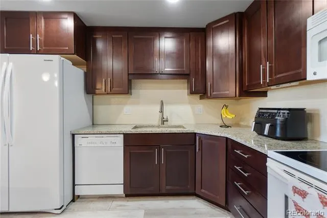 13950 E Oxford Place #B204 Aurora, CO 80014