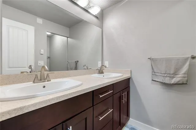 13950 E Oxford Place #B204 Aurora, CO 80014