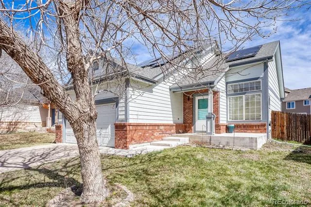 2624 S Gibralter Street Aurora, CO 80013