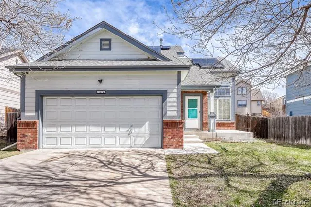 2624 S Gibralter Street Aurora, CO 80013