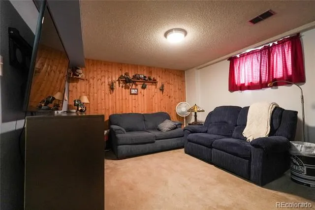 9155 E Oxford Drive Denver, CO 80237