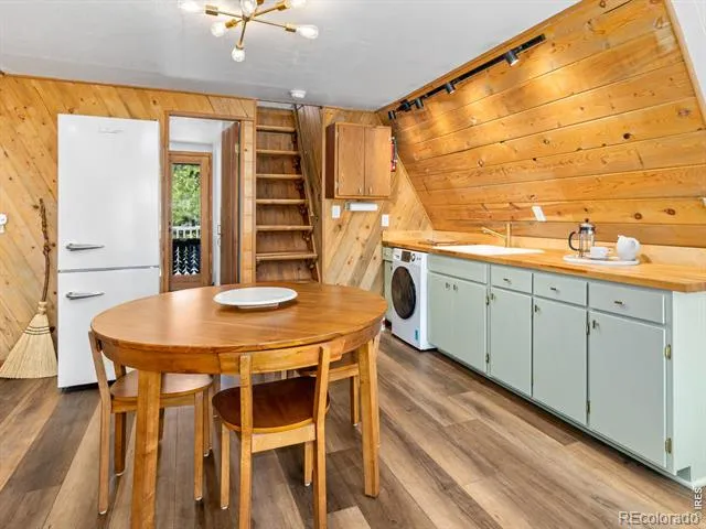 13 Ridgewood Lane Estes Park, CO 80517