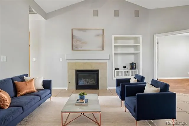 21749 E Jarvis Place Aurora, CO 80018