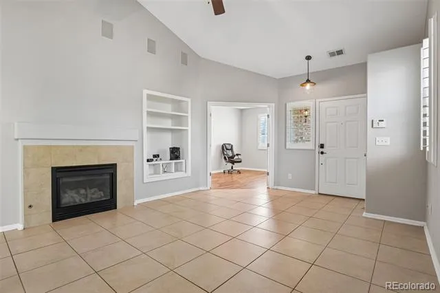 21749 E Jarvis Place Aurora, CO 80018