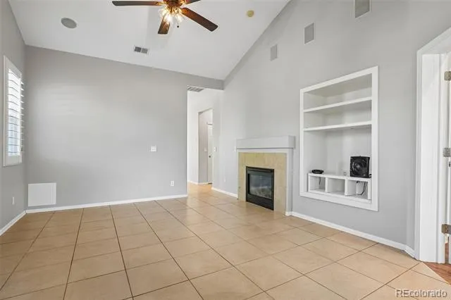 21749 E Jarvis Place Aurora, CO 80018