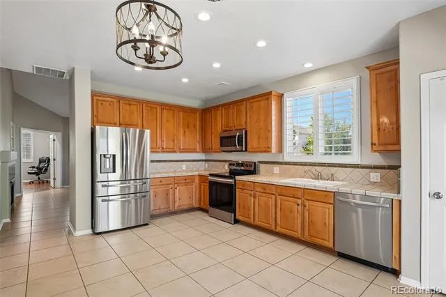 21749 E Jarvis Place Aurora, CO 80018