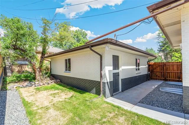 3100 W Denver Place Denver, CO 80211