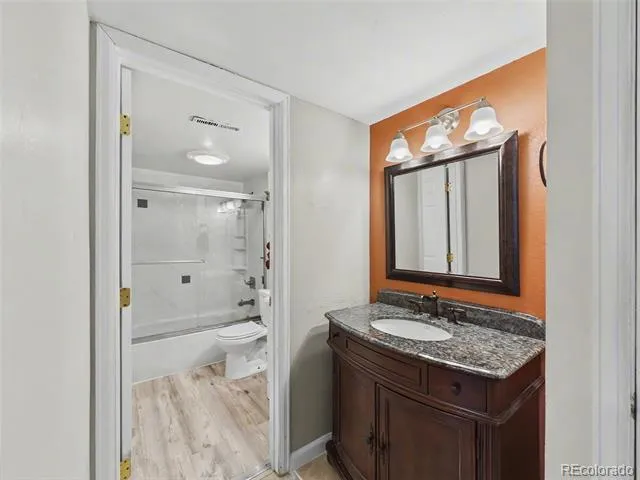 968 S Peoria Street Aurora, CO 80012