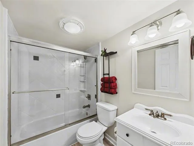 968 S Peoria Street Aurora, CO 80012