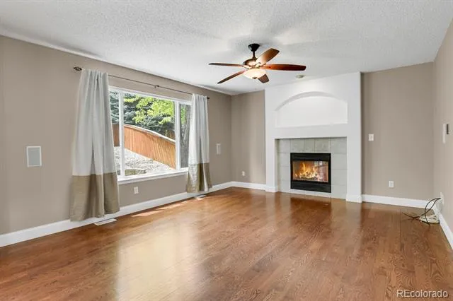 10037 Darwin Lane Highlands Ranch, CO 80130
