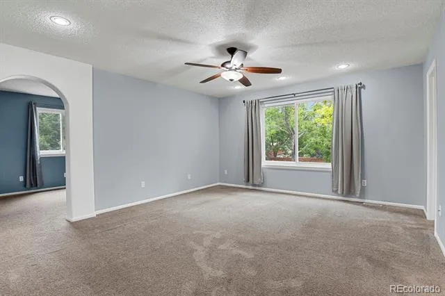 10037 Darwin Lane Highlands Ranch, CO 80130