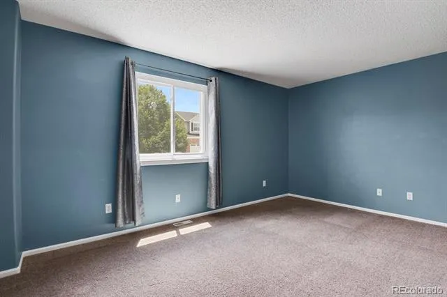 10037 Darwin Lane Highlands Ranch, CO 80130