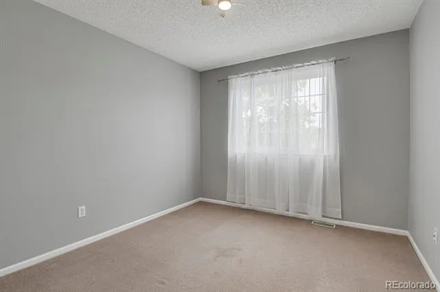 10037 Darwin Lane Highlands Ranch, CO 80130