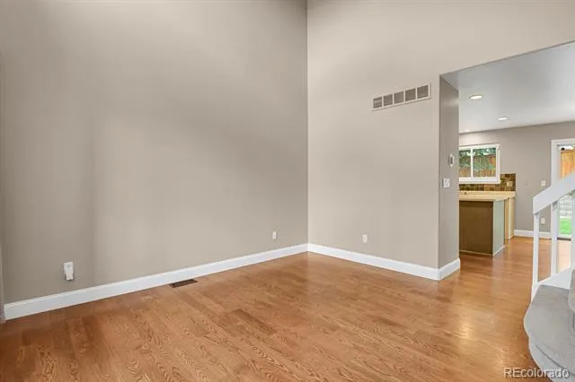 10037 Darwin Lane Highlands Ranch, CO 80130