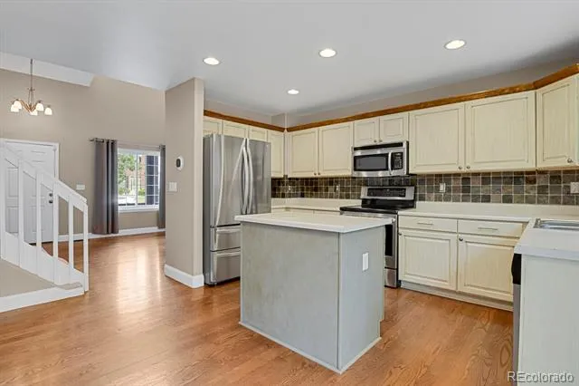 10037 Darwin Lane Highlands Ranch, CO 80130