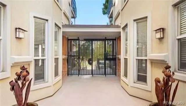 1521 Vine Street #103 Denver, CO 80206