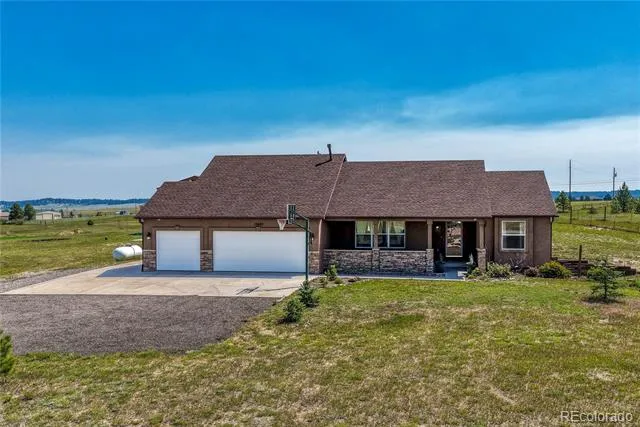 13695 Woodlake Road Elbert, CO 80106