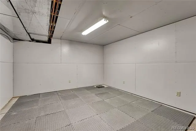 13695 Woodlake Road Elbert, CO 80106