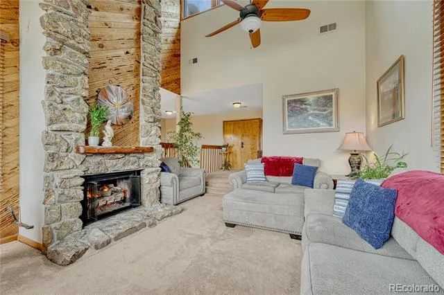 4507 Juniper Court Larkspur, CO 80118