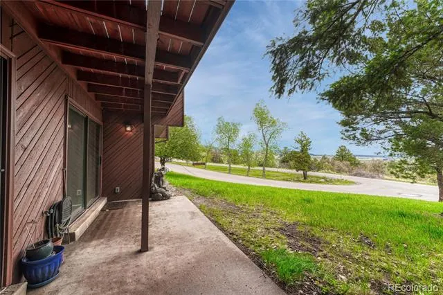 4507 Juniper Court Larkspur, CO 80118