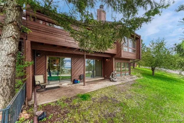 4507 Juniper Court Larkspur, CO 80118