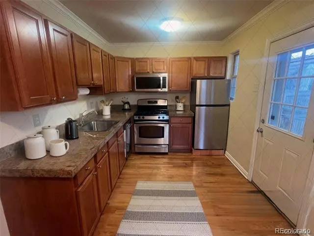 1425 Ivy Street Denver, CO 80220