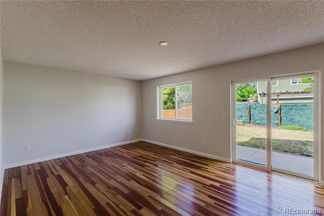 2180 S Uravan Street Aurora, CO 80013