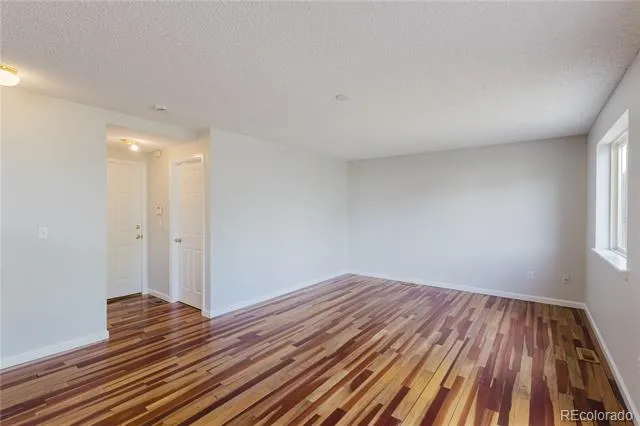 2180 S Uravan Street Aurora, CO 80013