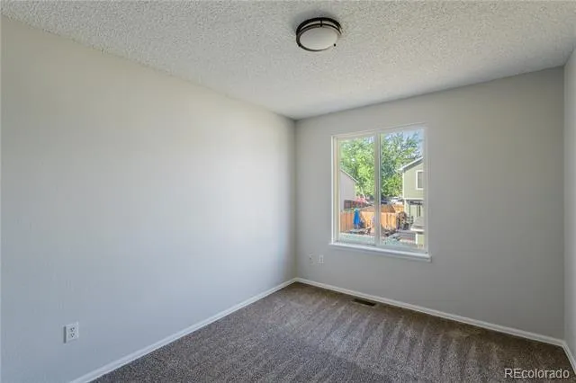 2180 S Uravan Street Aurora, CO 80013