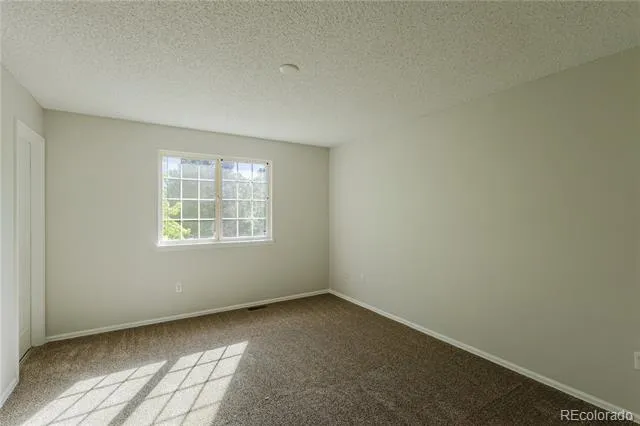 2180 S Uravan Street Aurora, CO 80013