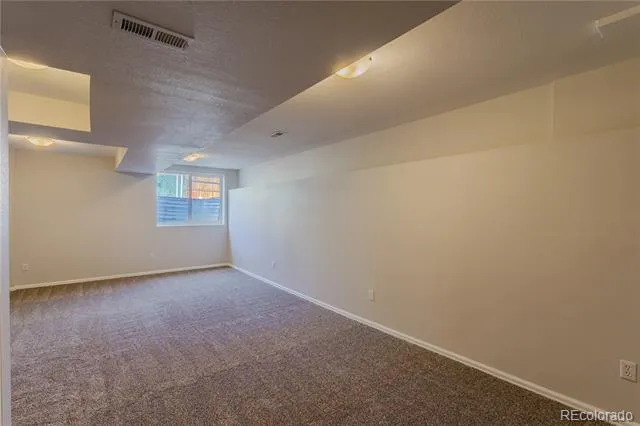 2180 S Uravan Street Aurora, CO 80013