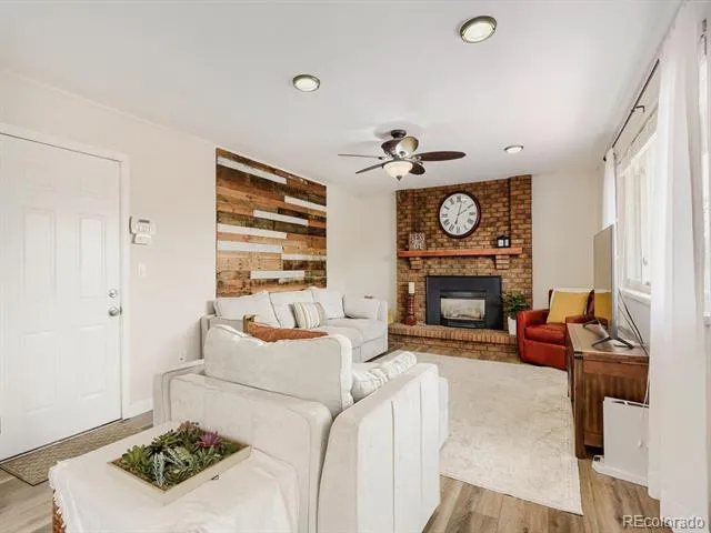 8102 S Carr Court Littleton, CO 80128