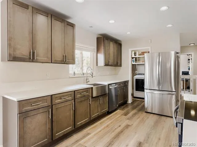 8102 S Carr Court Littleton, CO 80128