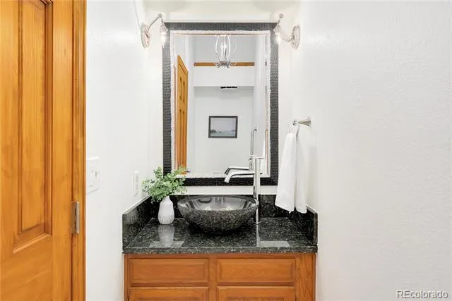 1576 E Nichols Circle Centennial, CO 80122