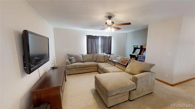 328 Glacier Avenue Brush, CO 80723
