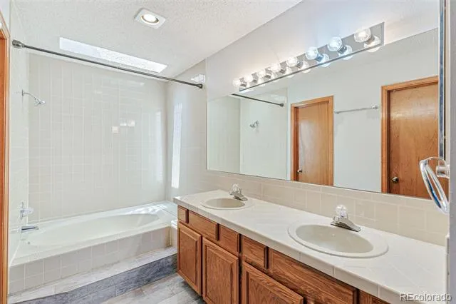 1350 S Idalia Street #G Aurora, CO 80017