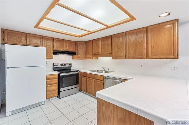 1350 S Idalia Street #G Aurora, CO 80017