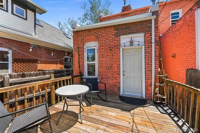 3037 Gilpin Street Denver, CO 80205