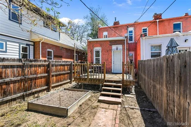 3037 Gilpin Street Denver, CO 80205