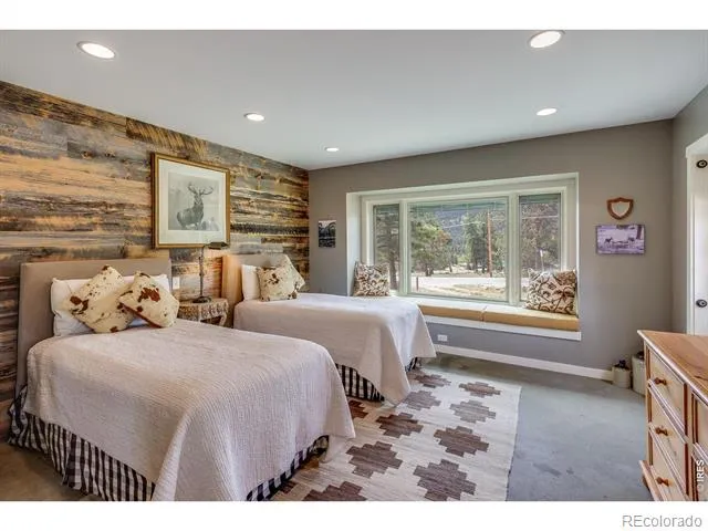 1731 High Drive Estes Park, CO 80517
