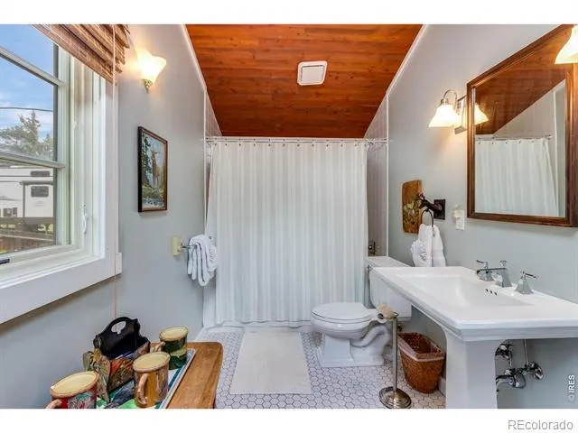 1731 High Drive Estes Park, CO 80517
