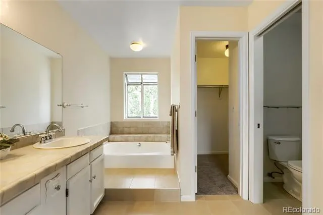 490 S Kingston Circle Aurora, CO 80012