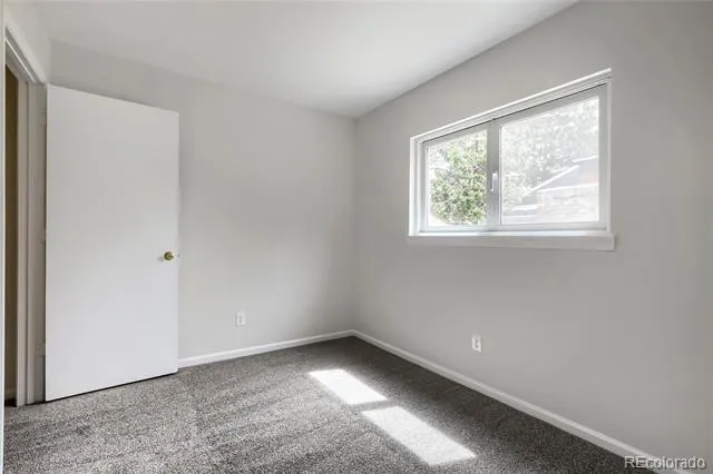 490 S Kingston Circle Aurora, CO 80012