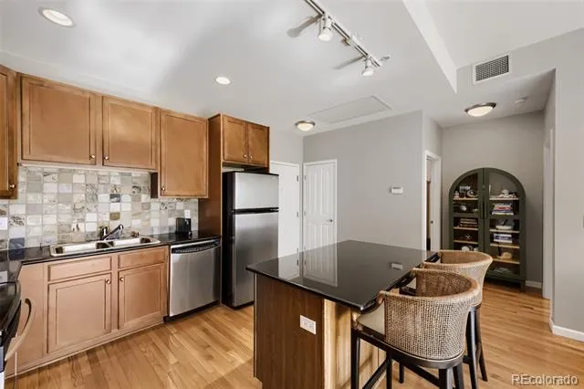 1950 Logan Street #807 Denver, CO 80203