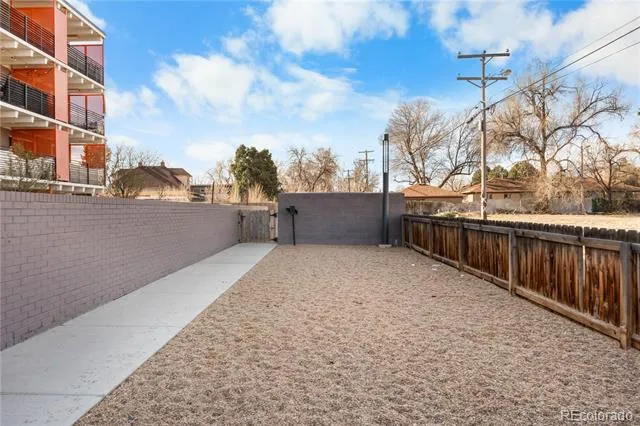1495 Vrain Street #304 Denver, CO 80204