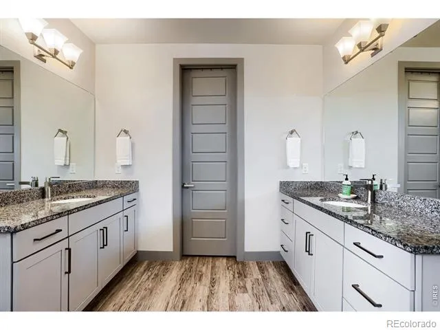 18401 W 93rd Place Arvada, CO 80007