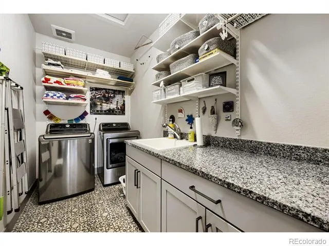 18401 W 93rd Place Arvada, CO 80007